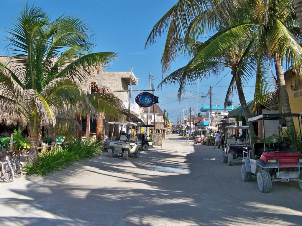 holbox-village-1534455132